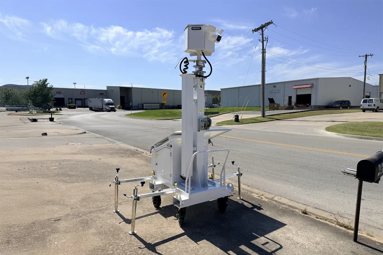 White Knight in down position with mast retracted