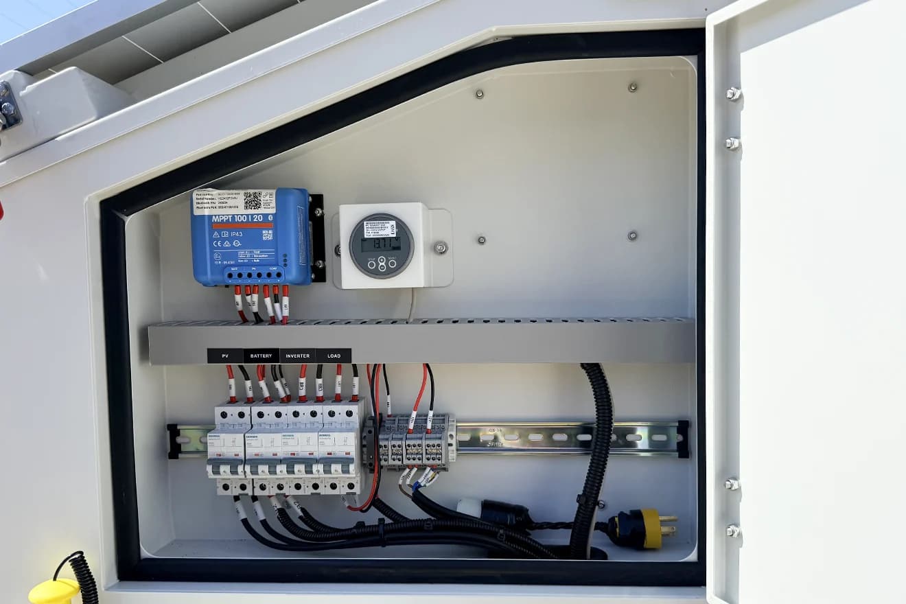 White Knight access compartment door option one